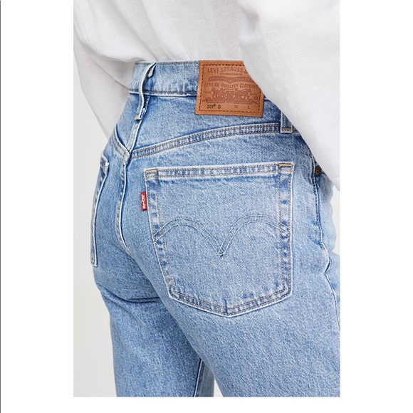 Levi’s 501 Jeans in Tango Light - Picture 5 of 8